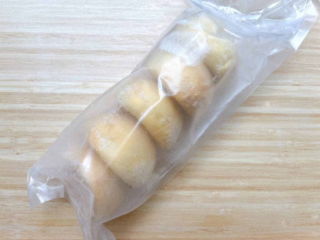 コーンパン 冷凍されている状態